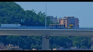 Demolendi forse ALe724 una metà in transito sul Ponte San Giorgio