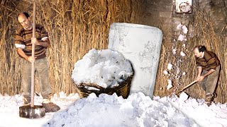 Los EMPOZADORES y las NEVERAS naturales de HIELO. Conservación ancestral de la NIEVE para el verano