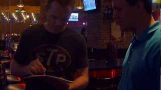 Meeting actor/comedian Christopher Titus as he signs autographs - TopSignatures.com