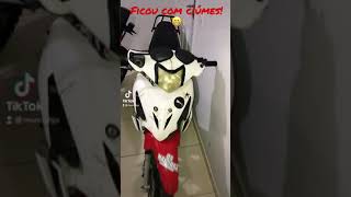 Ficou com ciúmes!😂            #short #motovlog #engraçado