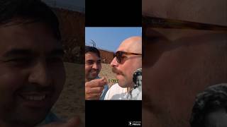 Indian man tries to kiss a foreign man.#chapriboy Indian feeds foreigner most hilarious video #viral