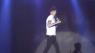 Louis Tomlinson saying he's a bit Belgian (Live @ TMH Tour Antwerp, Belgium)