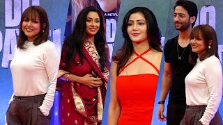 Rupali Ganguly, Hina Khan & Soniya Bansal Arrived At Screening Of Do Patti | Lehren Small Screen