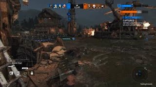 When the enemy teabags their teamate with you |For Honor| #Shorts