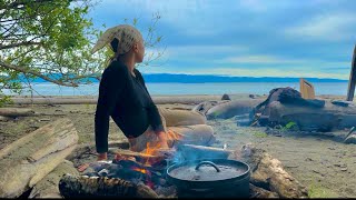 car camping alone on the beach 🌊(cooking over a fire + coastal hiking)