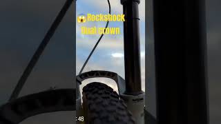 How dual crown fork rockshocks works at table top, easy pissy #reels #shorts #shortyoutube #ismatv