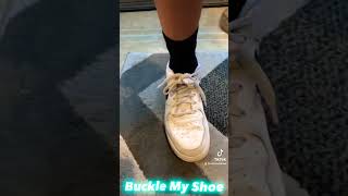 One, Two BUCKLE MY SHOE!. (NIKE KICKS) #bucklemyshoe #viral #ytshorts