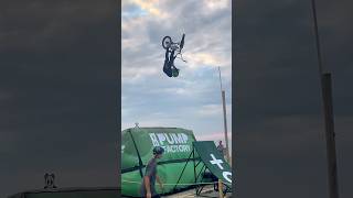 BMX TRICKS at the BEACH!🏖️🔥 #shorts