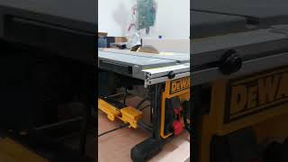 Dewalt Dwe7492 blade brake time.