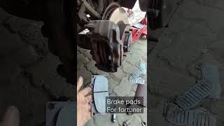 Toyota fortuner brake pads cleaned #automobile #car #mechanic #honda #toyota #bmw