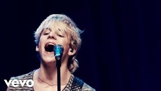 R5 Ft. The Vamps - Counting Stars