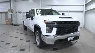 23305 23 Chevy 3500 Utility   White