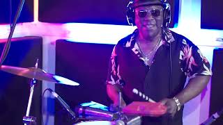 Cumbia en Vivo con Timbales | Enganchado de Cumbiones con Memin