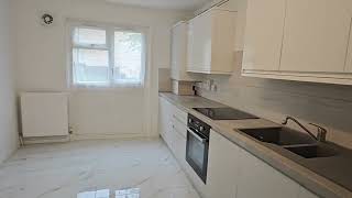 3 bedroom house Owens Way SE23