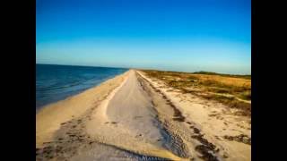 [2014.12.06] flying my iphone over honeymoon island [mark marano]