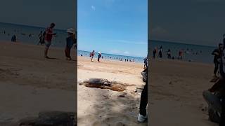 suasana di pantai