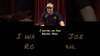 Shane Gillis shows Joe Rogan weird stuff on his phone #joerogan #shanegillis #snakes