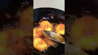 Ulunthu vadai / Methu Vadai/ Crispy Ulunthu Vadai / Ulunthu Vadai in Tamil/ Crispy Recipes