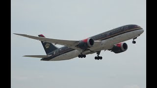 Royal Jordanian 787-8 take off, DTW