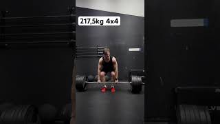 217,5kg 4x4 #squatbenchdeadlift #motivation #fitness #training #powerlifting #workouts #sports