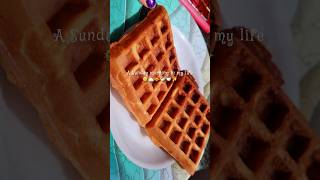 Happy Sunday 🧇🍲#waffles #oatmeal #shotrs #dailyvlog #food #weightlosschallenge #dubai