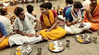 Special Brahmin & Sanyasi Bhojan Seva in Kashi