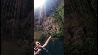 El mágico Cenote Ik-Kil cerca de Chichén Itzá ✨ sumérgete entre peces en aguas cristalinas #yucatán