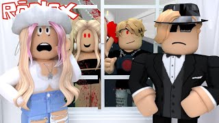 OUR NEW NEIGHBORS BROKE IN!? *STALKERS* 😳 || Mason Manor S2 E2 || Roblox Bloxburg Roleplay