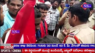 స్పెషల్ డ్రైవ్ పేరుతో ఆటో డ్రైవర్ల పై  ట్రాఫిక్ ,ఆర్టీవో అధికారుల వేధింపులు ఆపాలని నిరసన | @NSTVET