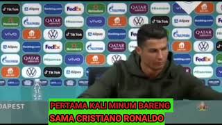 Minum bareng sama om ronaldo