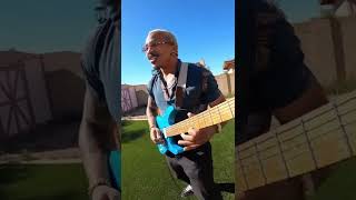 PLAYING GUITAR OUTSIDE IS MORE FUN ⛰🌲🎵 beautiful - @snoopdogg @pharrell  #snoopdogg #pharrell