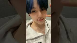 say bye to dohyon yellow highlight hair era. welcome back dohyon dark blue hair