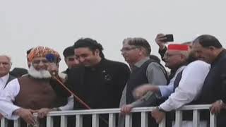 Bilawal Bhutto Azadi March Speech| ﺍٓﺯﺍﺩﯼ ﻣﺎﺭﭺ : ﭼﯿﺌﺮﻣﯿﻦ ﭘﯿﭙﻠﺰ ﭘﺎﺭﭨﯽ ﺑﻼﻭﻝ ﺑﮭﭩﻮ ﺯﺭﺩﺍﺭﯼ ﮐﺎ ﺟﻠﺴﮯﺎ