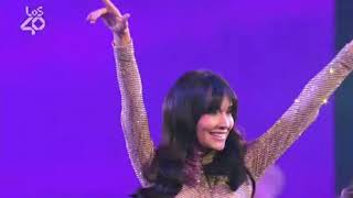 Otra vez/ Formentera/ Mariposas - actuación completa de Aitana (ft Sangiovanni) los 40 music awards