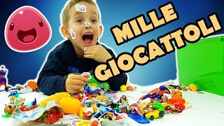 Superman, Batman e Peppa Pig tutti insieme a giocare 😱 troviamo tutte le SORPRESE KINDER ❗