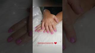 Semipermanente mani ❤💅 #nailfor #manicure #ricostruzioneunghie #nails #passioneunghie #lovenails