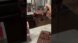 Honest review of Ghirardelli brownies!