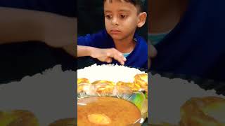 RICE CHICKEN #eating #vi#asmr #like #youtubeshorts #asmrfood #funnyshorts #comedy  #mukbanralANDA