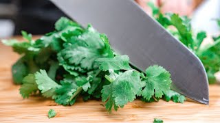 How to Cut & Chop Herbs Perfectly (Basil, Thyme, Dill & Parsley)