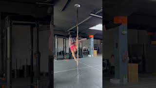 My Ayesha is cleaner! #fitness #pole #poledance #poletrick #dancepole #dance #polefit #poledancing