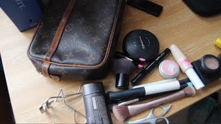 Travel Makeup Bag: College Spring Break 2015