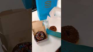 Cheap bakery vs Expensive bakery donut Challenge | Rs:90 Vs RS:200 🍩 #shorts #viral