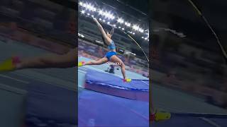 women pole vault jump#youtubeshorts #shorts #femaleathletic #polevault