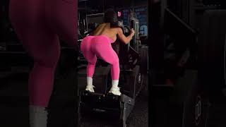 Booty Builder ® V Squat #glutes #gluteworkout