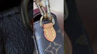 Wallet on Chain Ivy M81911 Details