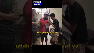 emak-emak yang viral curi ayam potong.