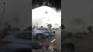 Dumb driver Almost hits Ebike🤦‍♂️tyring to pass but has no brain #ebikelife #traffic almost pay out