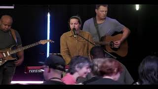 Brett Jones | Extravagant Worship