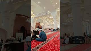 Famous Masjid in madina #youtubeshorts #islamicscripture #beautifulmedina #islamicprayer #love #duet