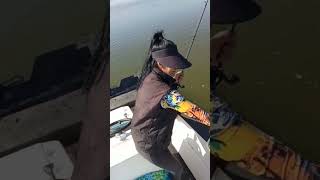 PARGO/PESCA FEMENINA